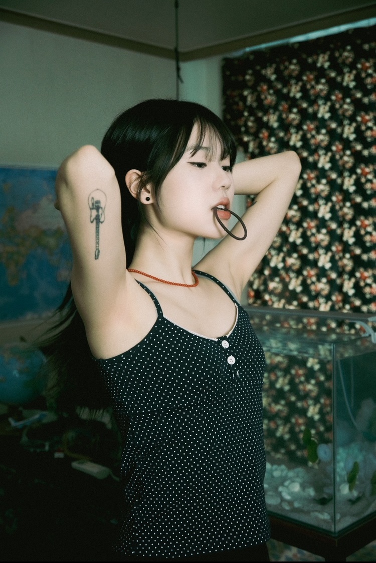 m_8225 gallery 0